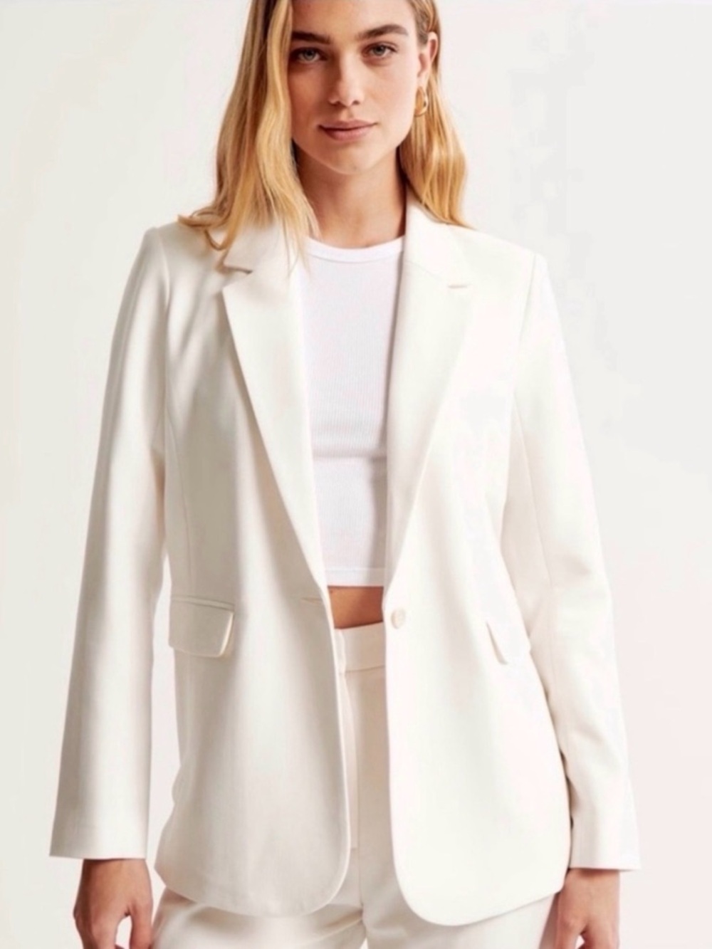 Abercrombie & Fitch Women's Off-White Classic Suiting Blazer